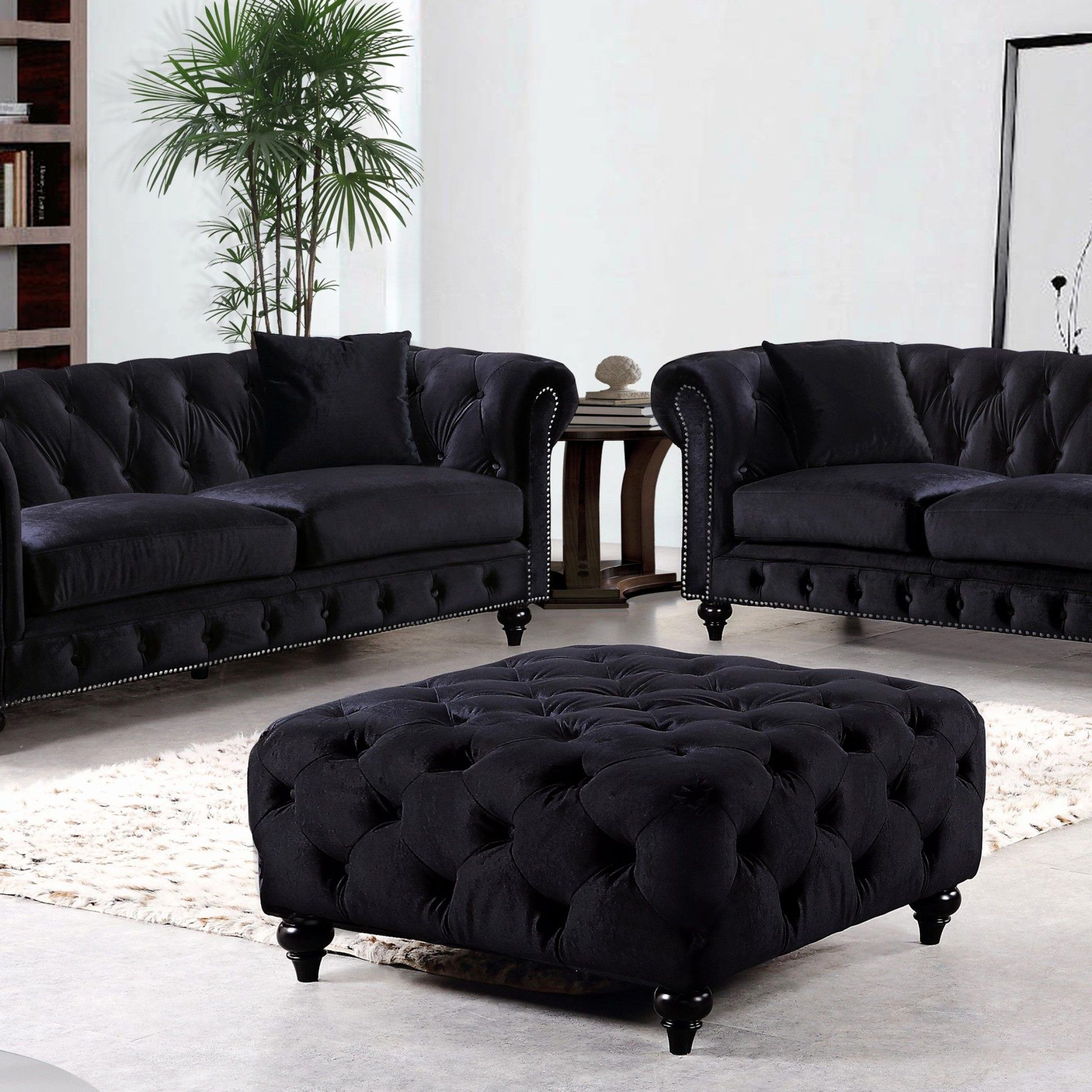 20+ Black Sofa Set Decorating Ideas – Decoomo Pertaining To Traditional Black Fabric Sofas (View 3 of 20)